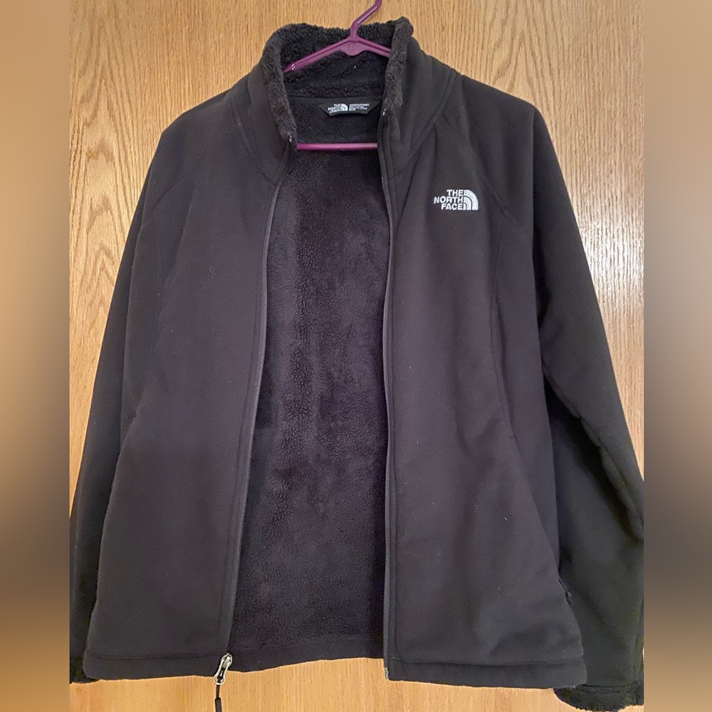 THE NORTH FACE black full zip fleece jacket